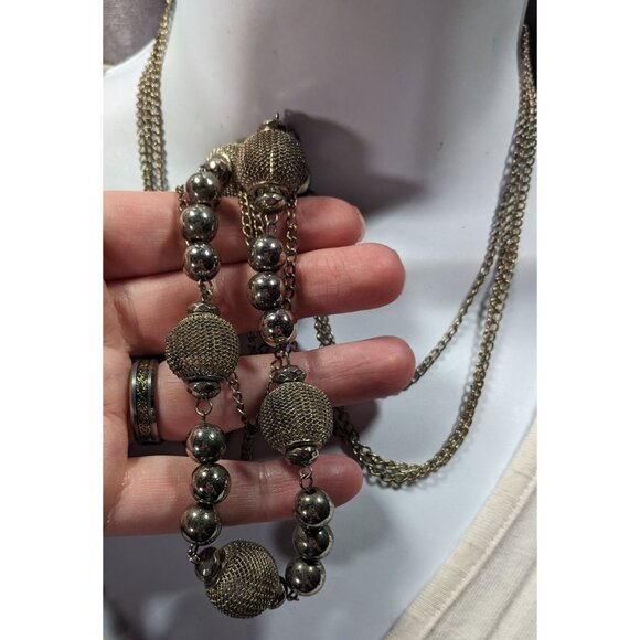Chunky Multilayer Silver Tone Mesh And Metal Beaded Chain Necklace - Picture 3 of 7